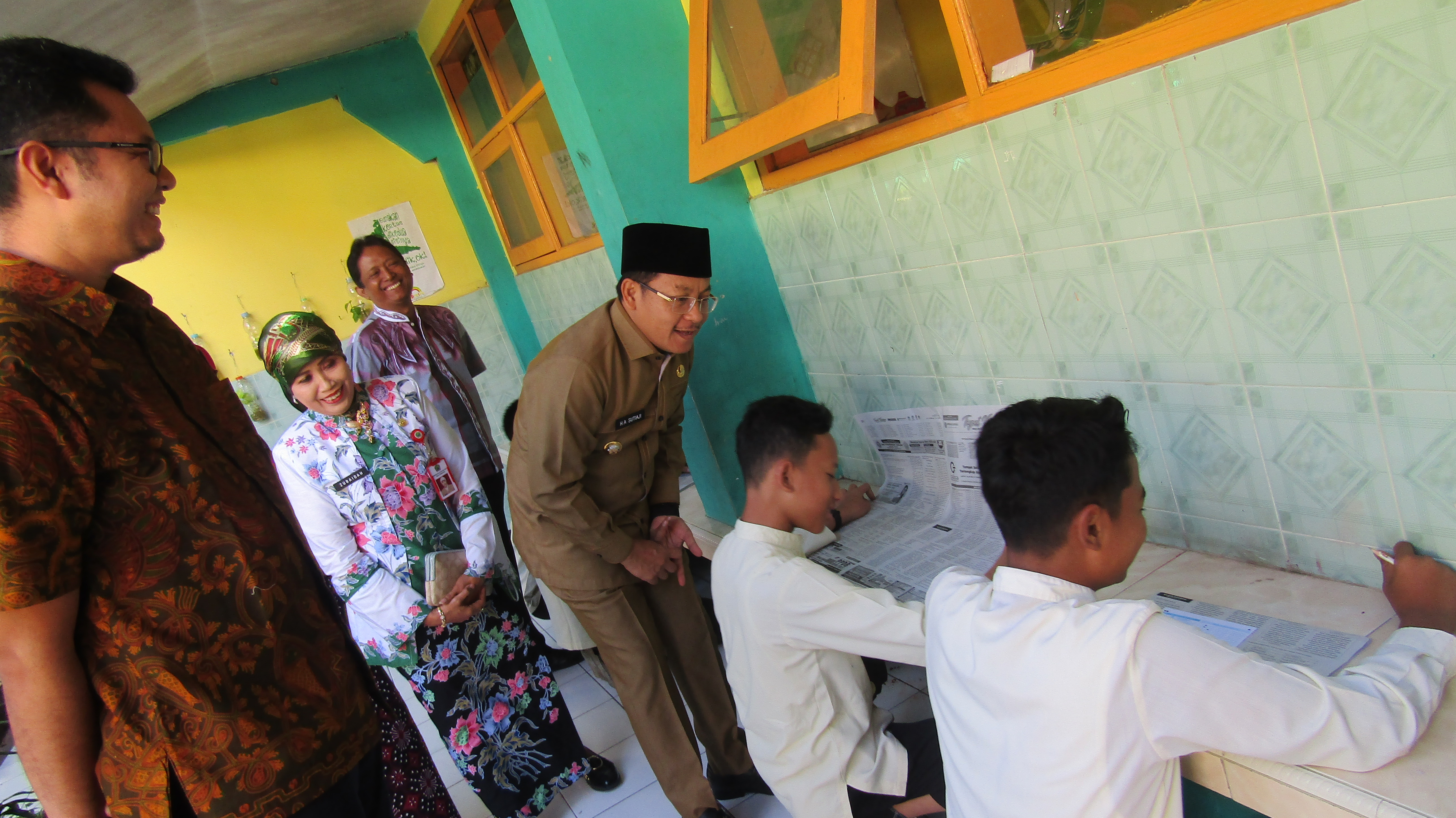 Kunjungan walikota malang di SMP Negeri 4 Malang